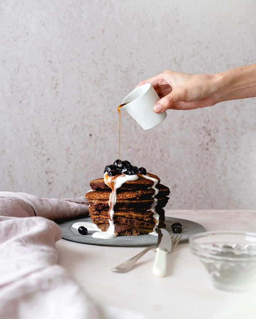 GLUTENSİZ PANCAR VE ELMALI KREP