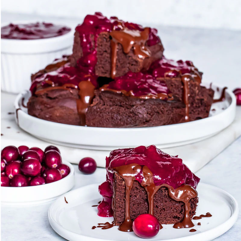 ŞEKERSİZ KIZILCIK REÇELİ İLE BUĞDAY UNU İÇERMEYEN KEKLER